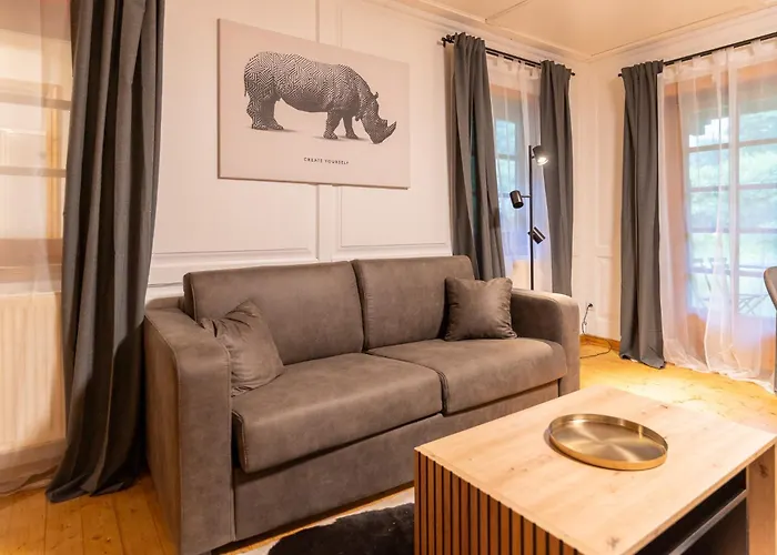 בית נופש Schmuckes Geräumiges Haus Mit Garten In Für Bis Zu 8 Gäste Ideal Für Familien Und Gruppen *