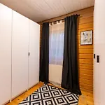 بيت للعطل Schmuckes Geräumiges Haus Mit Garten In Für Bis Zu 8 Gäste Ideal Für Familien Und Gruppen