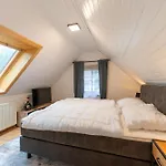 Schmuckes Geräumiges Haus Mit Garten In Für Bis Zu 8 Gäste Ideal Für Familien Und Gruppen غراتس