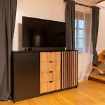 Schmuckes Geräumiges Haus Mit Garten In Für Bis Zu 8 Gäste Ideal Für Familien Und Gruppen * غراتس